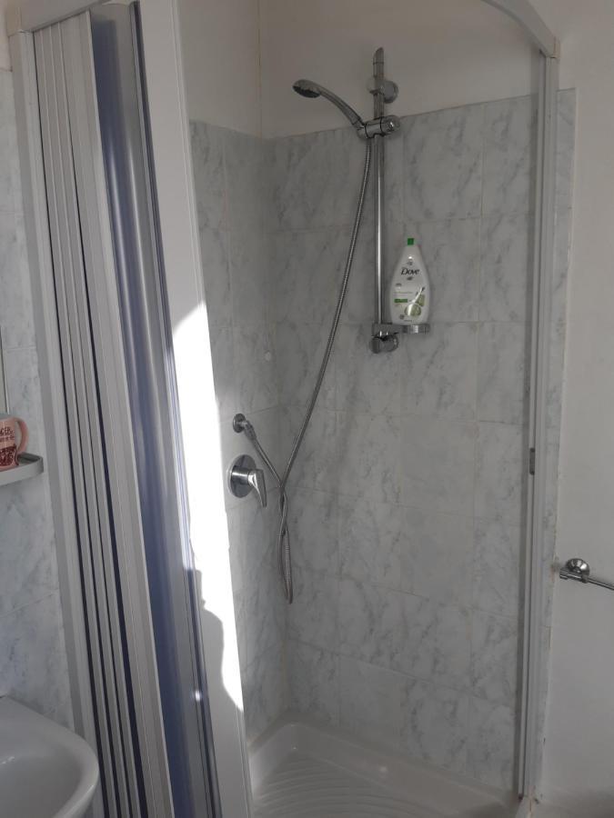 Guest House Elena Γένοβα Εξωτερικό φωτογραφία