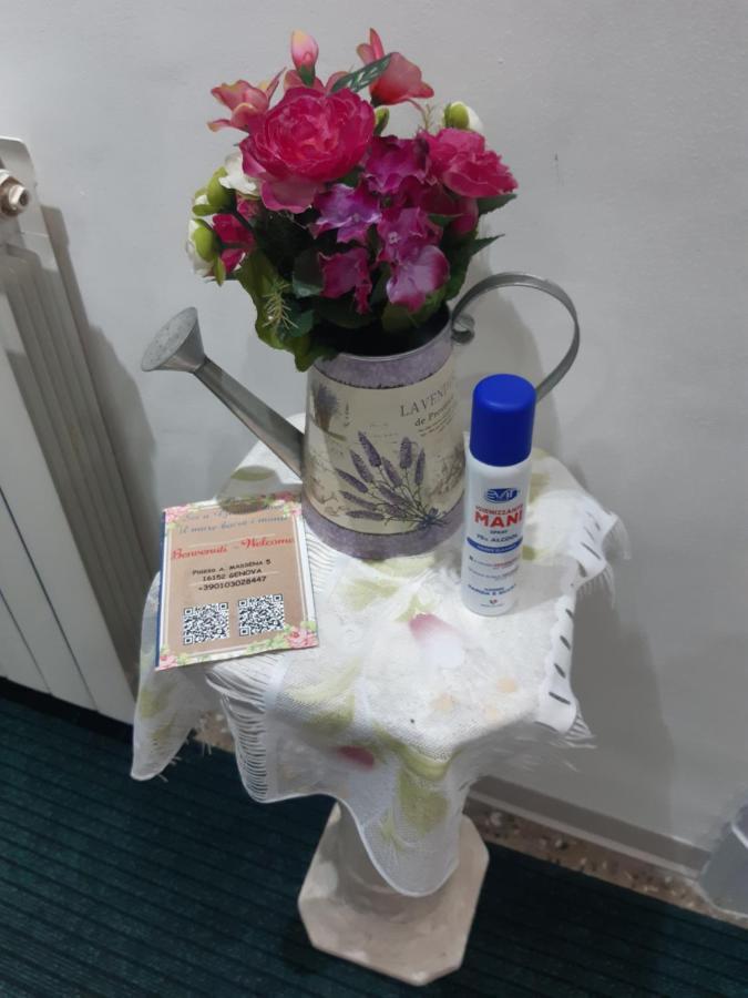 Guest House Elena Γένοβα Εξωτερικό φωτογραφία